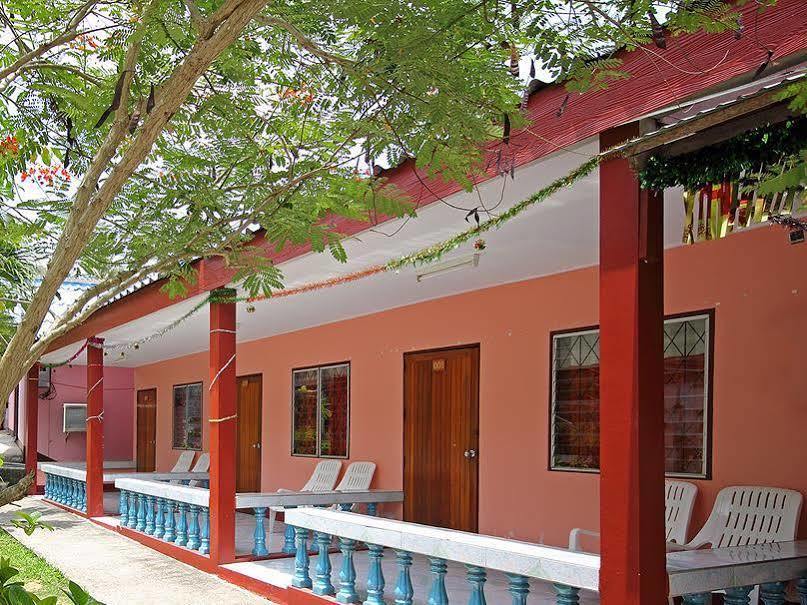 Gypsy Bungalow Phi Phi Don Exterior foto